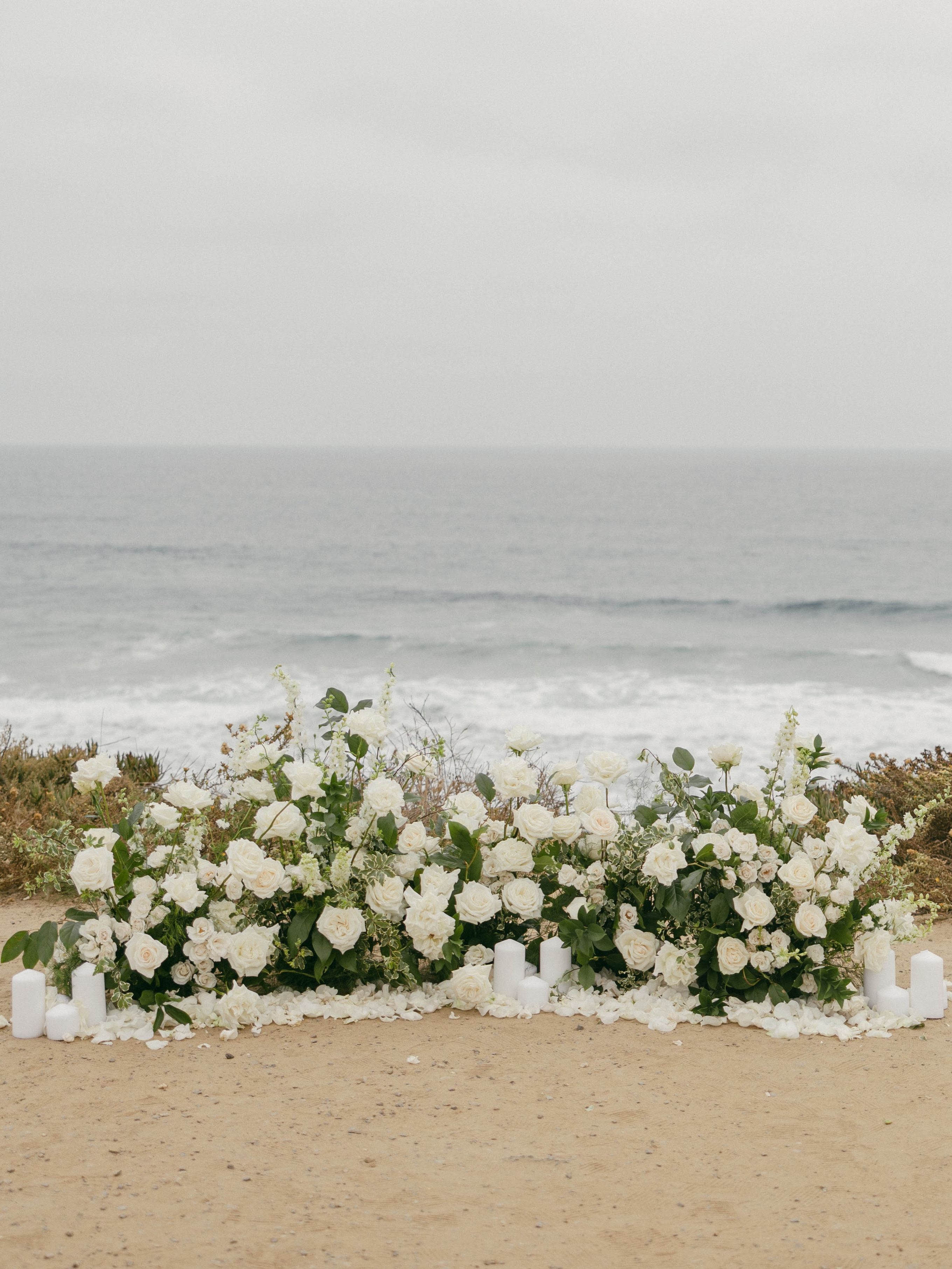 Daylight Floral Co. Pillar Floral Installation